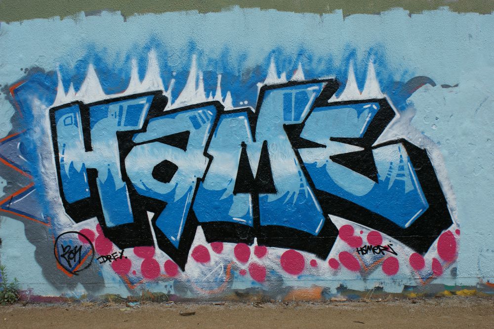 Album - Graffitis IVRY sur Seine Tom 005