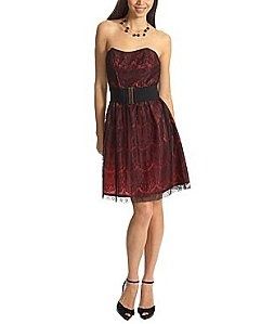 robe-bustier-en-dentelle-doublure-rouge-etam-49-95-E.jpg