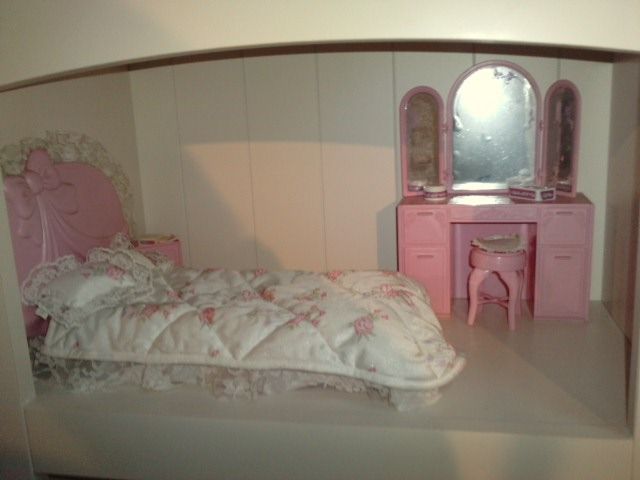 lit de barbie