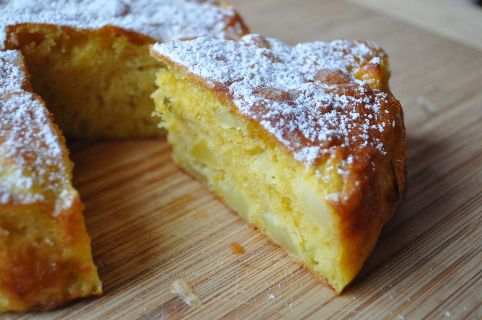 Gâteau madeleine aux pommes - Blog cuisine avec du chocolat ou Thermomix  mais pas que