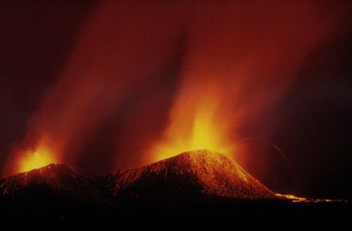 CerroAzulEruption - Galapagos Geology on web