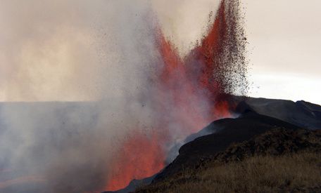 Fernandina_eruption---PNGalap.jpg