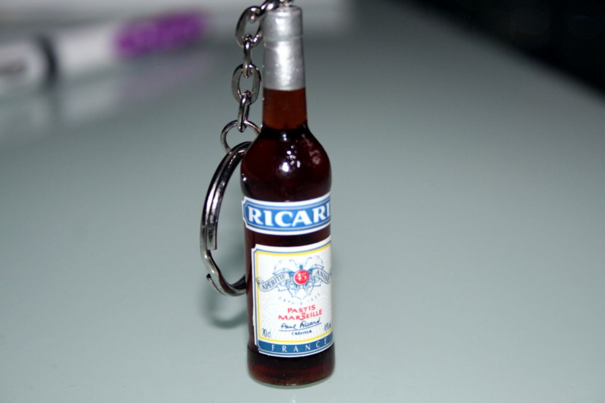 RICARD : bouteille porte-clés - RICARD : le blog de nesstri