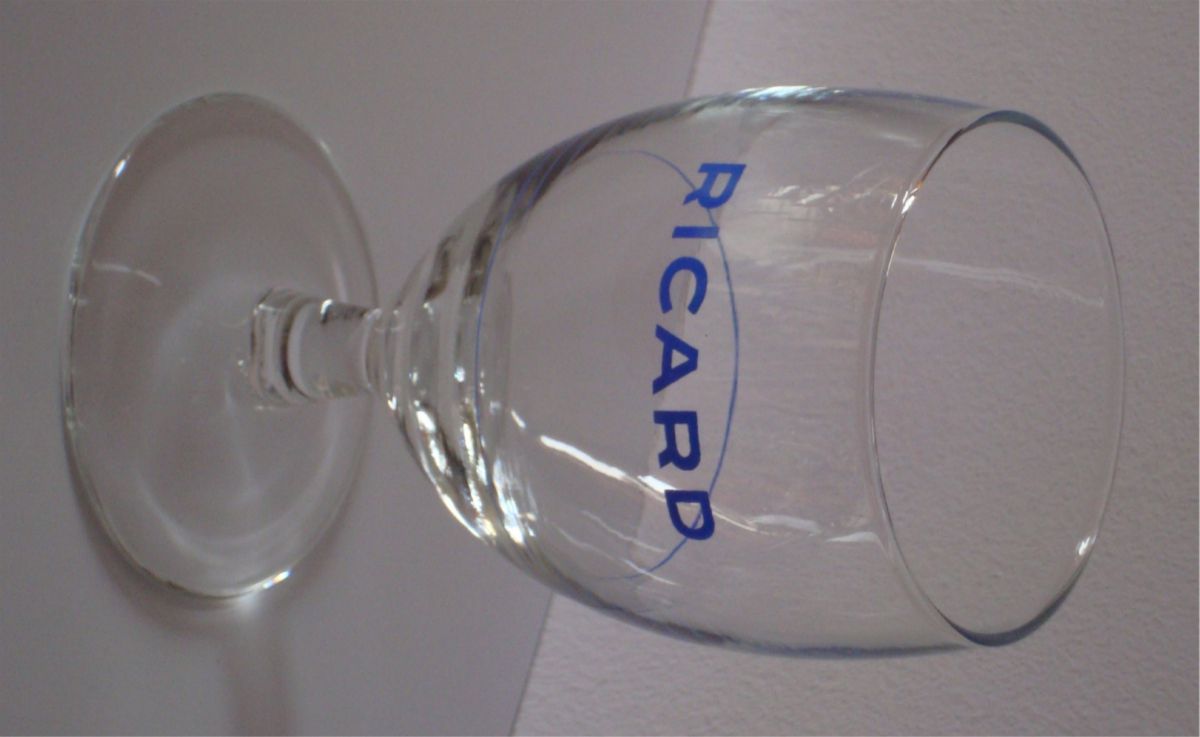 RICARD : nouveau verre tube Cartouche RICARD gravée en relief sur les deux  faces : cul arrondi  2012 - RICARD : le blog de nesstri