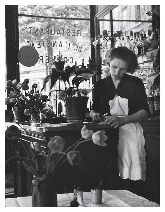 Edouard Boubat - Restaurant - Paris - 1952