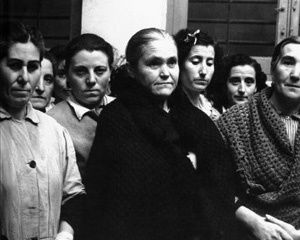 mujeres-27-300.jpg