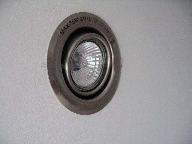 spots faux-plafond dressing