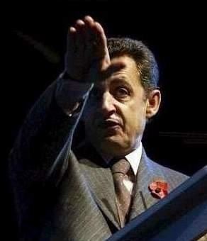 sarko-hitler