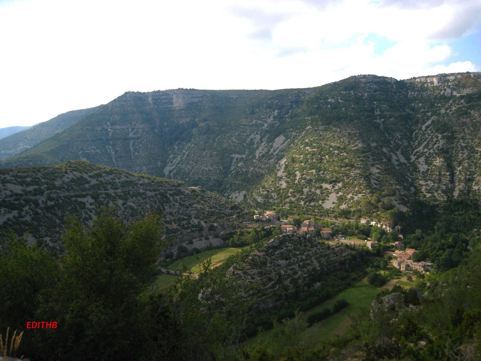 cirque de navacelle - village de navacelle null