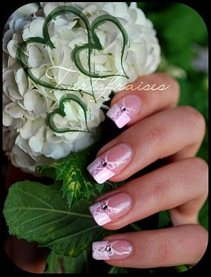 ongles-corset.png