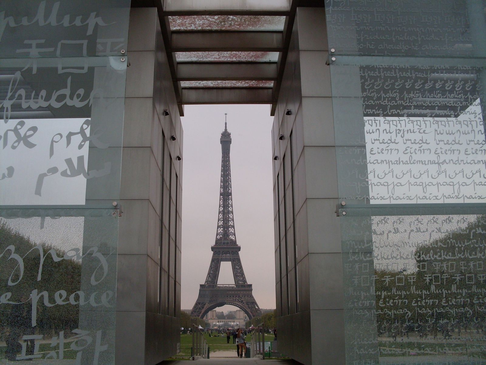 rencontre et racine place