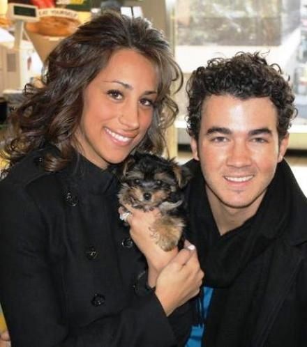 kanielle-jonas-puppy