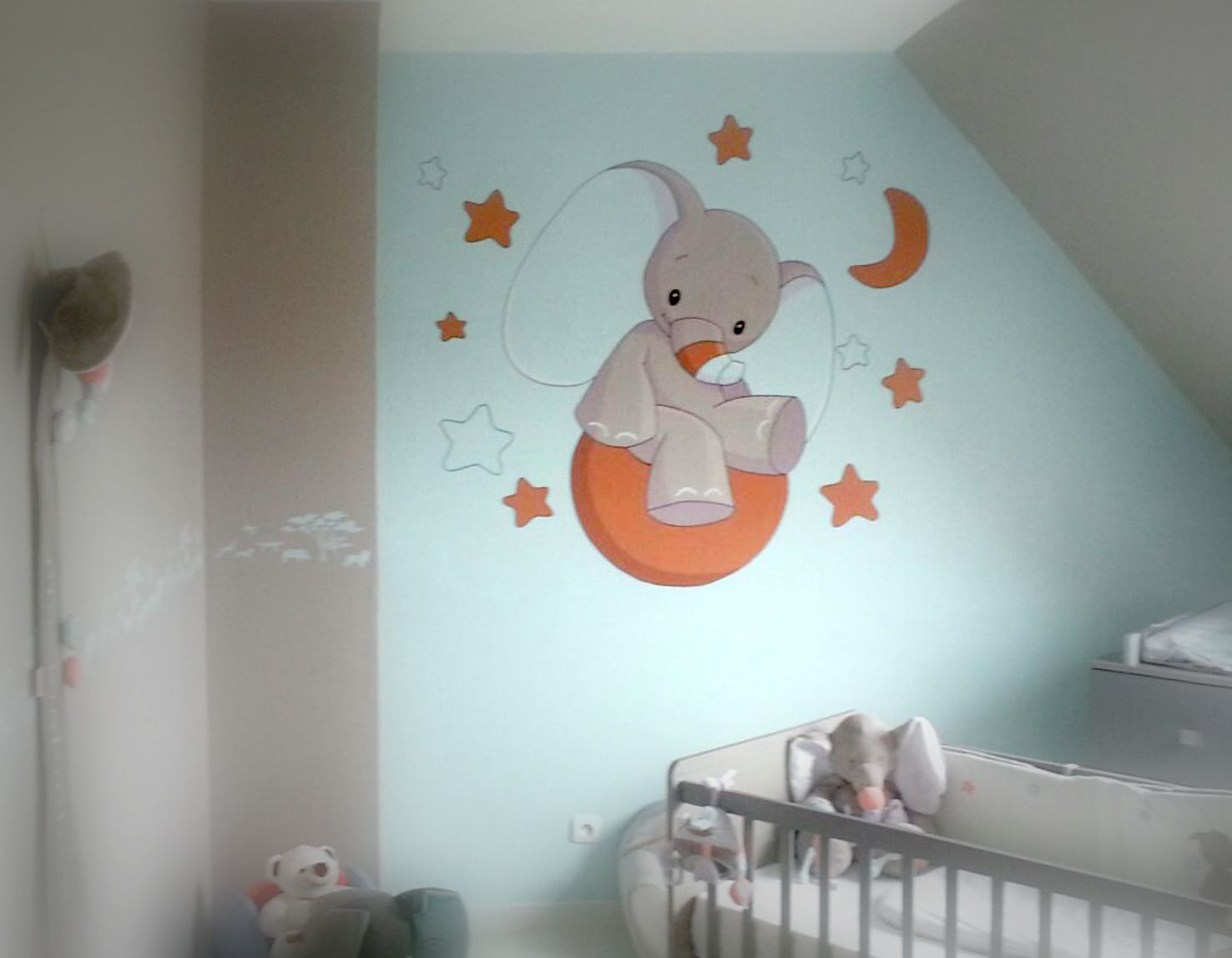 Déco de chambre de bébé seb peinture