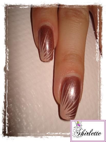 nail-art-28-main-droite.jpg