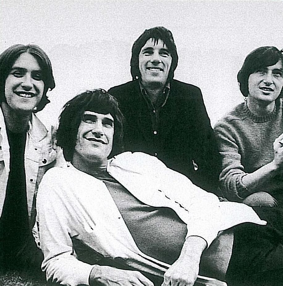the-kinks-s-ance-photo-village-green-3.j