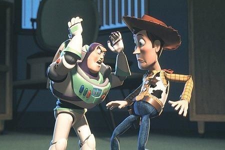 Buzz-l-eclair-et-le-cow-boy-Woody.jpg