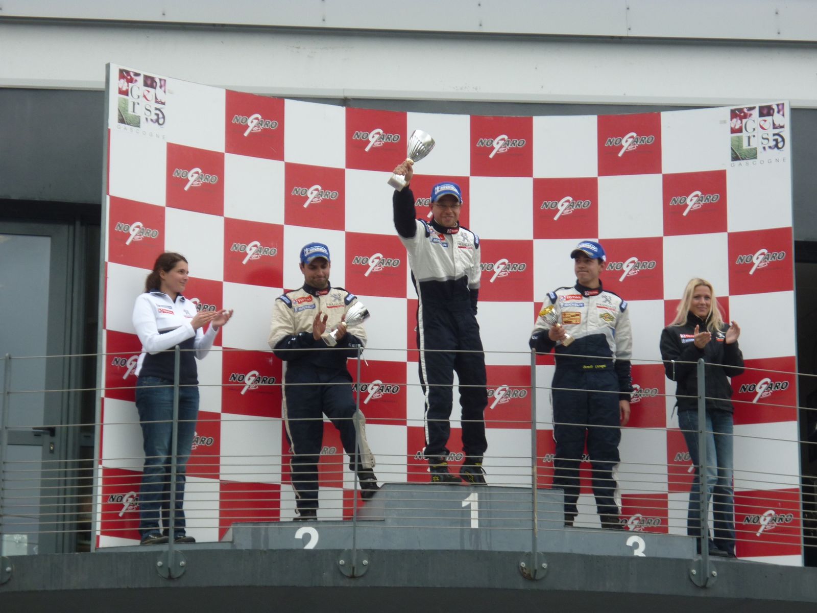 resultat rencontre peugeot sport 2011