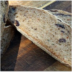 Spicy-Kalamata-Sourdough-girlichef.jpg