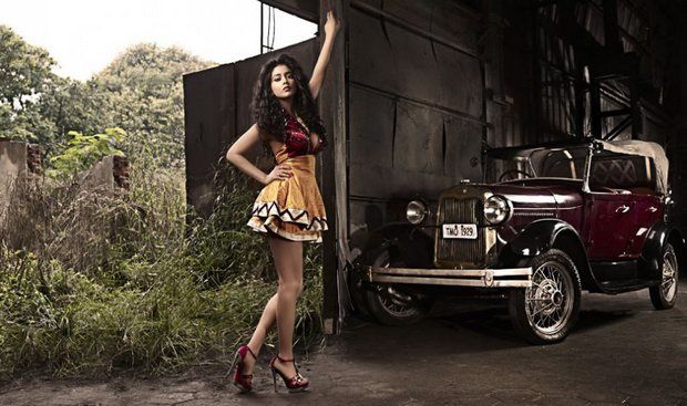 South-Indian-Actress-2011-Calendar-Photoshoot-Gallery-13.jpg