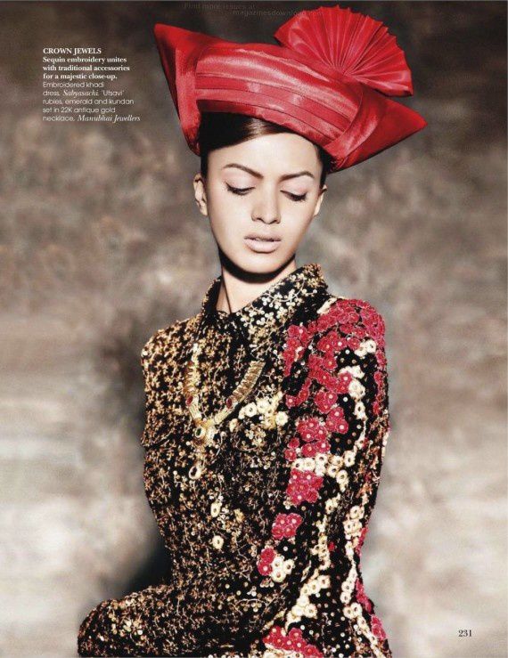 Jyothsna-Chakravarthy-pour-Vogue-India-6.jpg