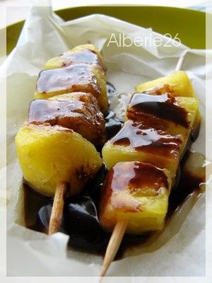 ananas-en-papillotte-sauce-chocolat.jpg