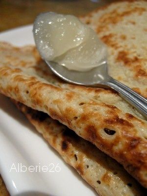 crepes-au-lait-d-amande.jpg