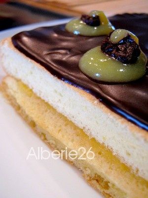 gateau-au-pomelos-curd.jpg