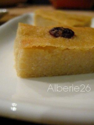 gateau-de-semoule-au-lait-d-amande.jpg