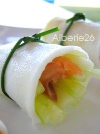 sushis-concombre-saumon-detail.jpg