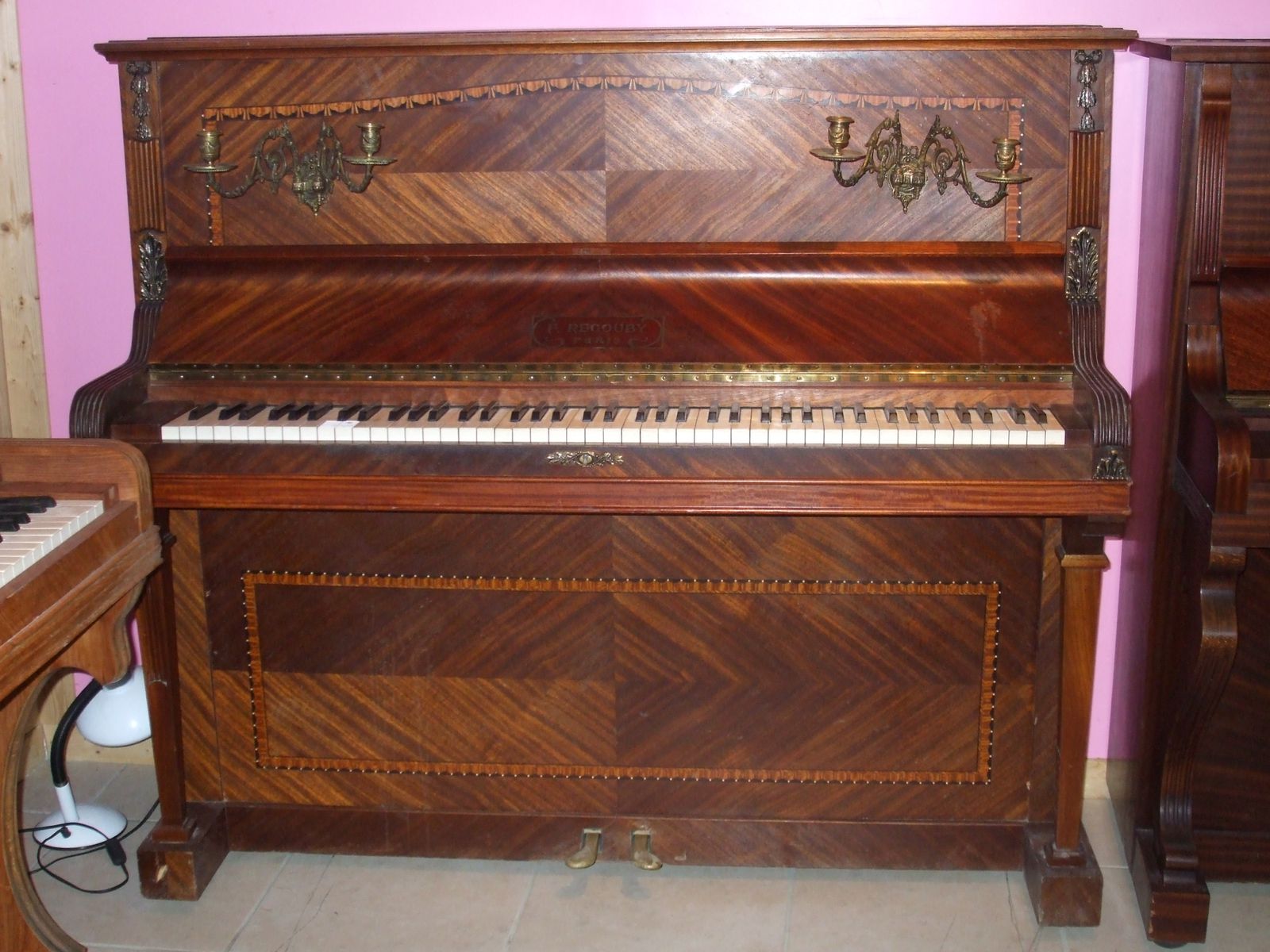 Pianos Droits style ancien en vente - L'atelier de Musique