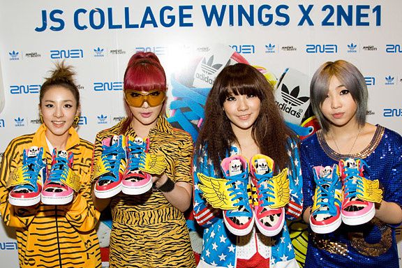 jeremy-scott-adidas-2ne1-wire131090950.jpg