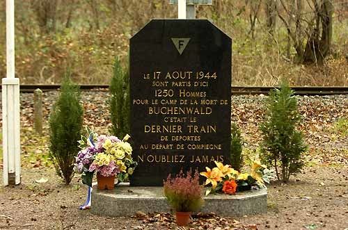Stèle dernier train buchenwald