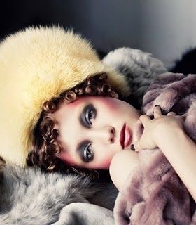 fur hat color