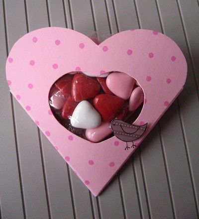 Boite-coeur-rose-01a.JPG