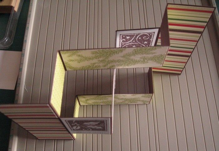 Metric Shutter Card - dessus