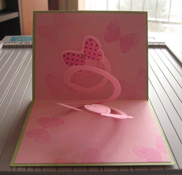 Papillon-Love-Stories-03.JPG
