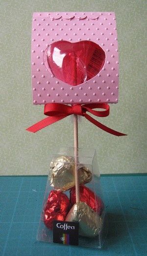 Sucette-rose-coeur-01a.JPG