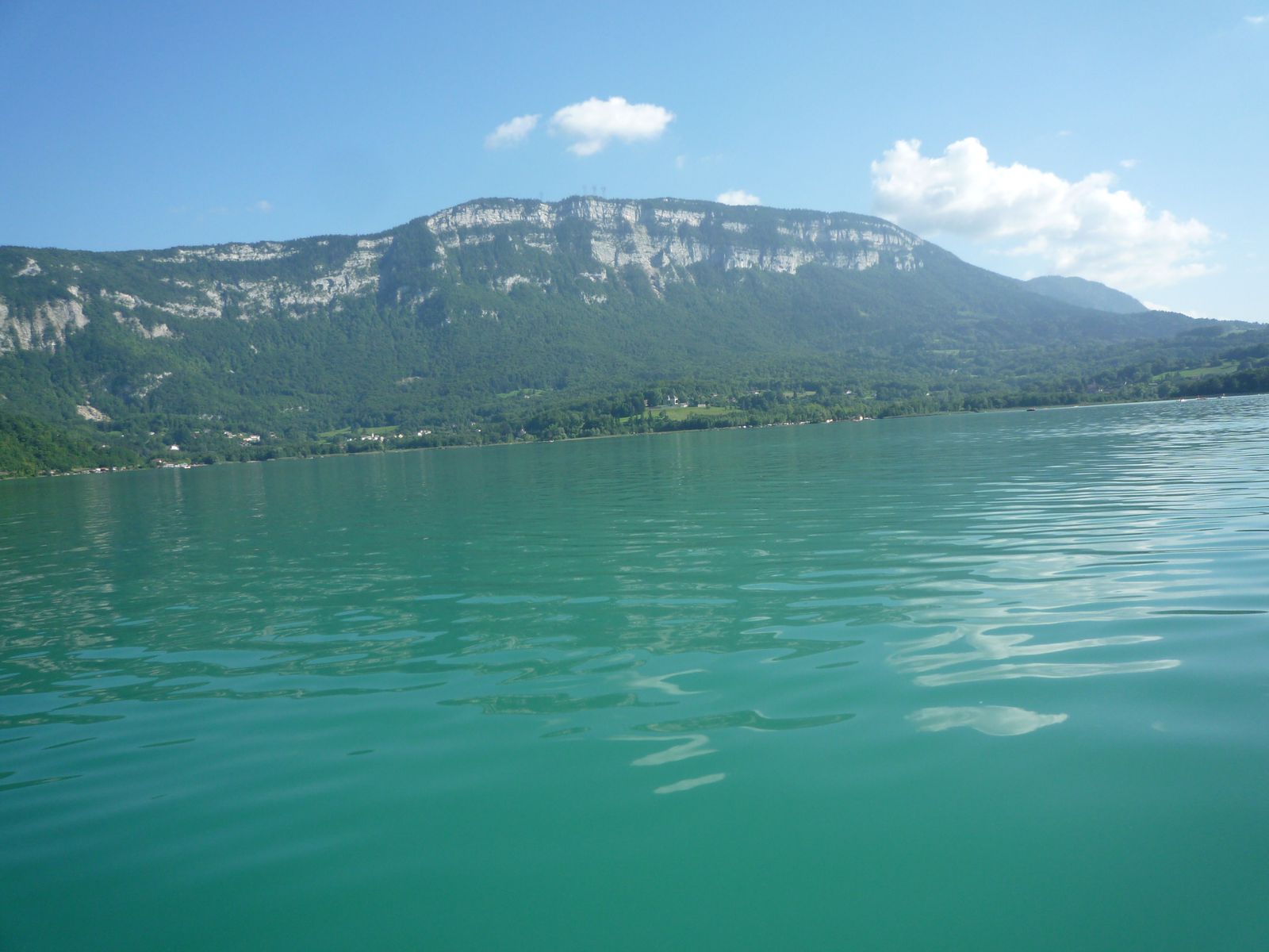 Kayak sur le lac d'Aiguebelette - Mon Carnet de Courses