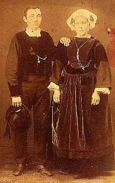 costumes de mariage fin du XIX