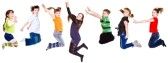9587546-sept-enfants-joyeuses-saut-isole