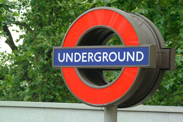 london_underground_sign.jpg