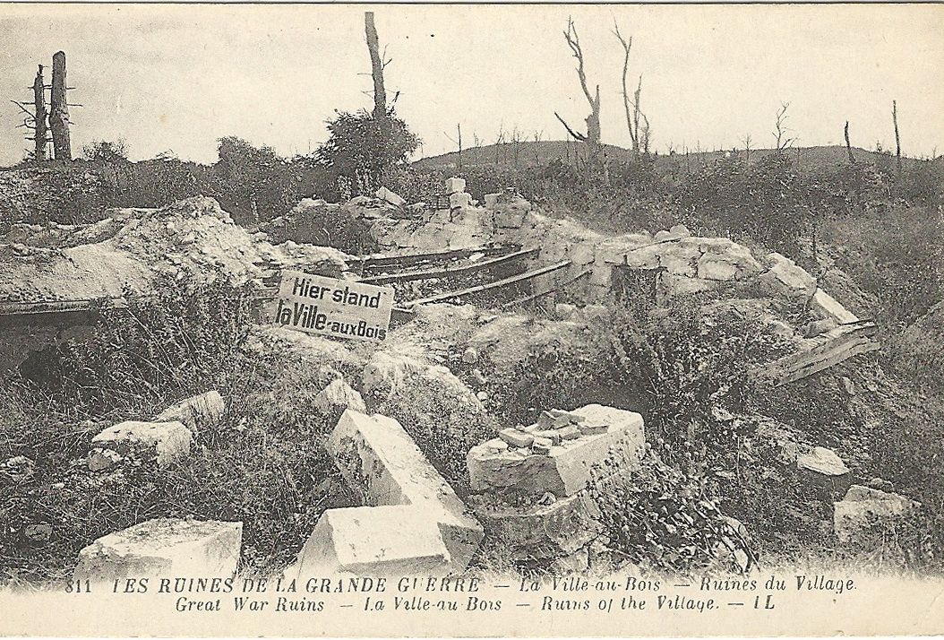 Album LaVilleauboislesPontavert Regards regain Roucy