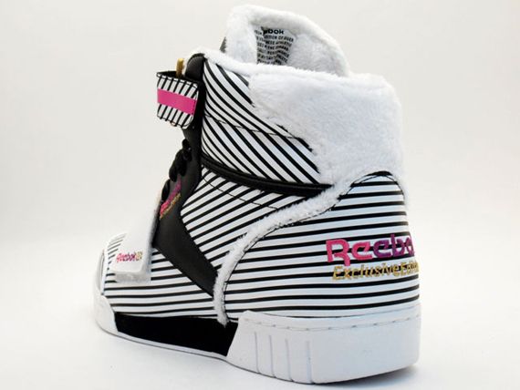 reebok-exofit-stripe-3.jpg