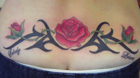Tribal bas de dos + roses - Le blog de tattoo-addict