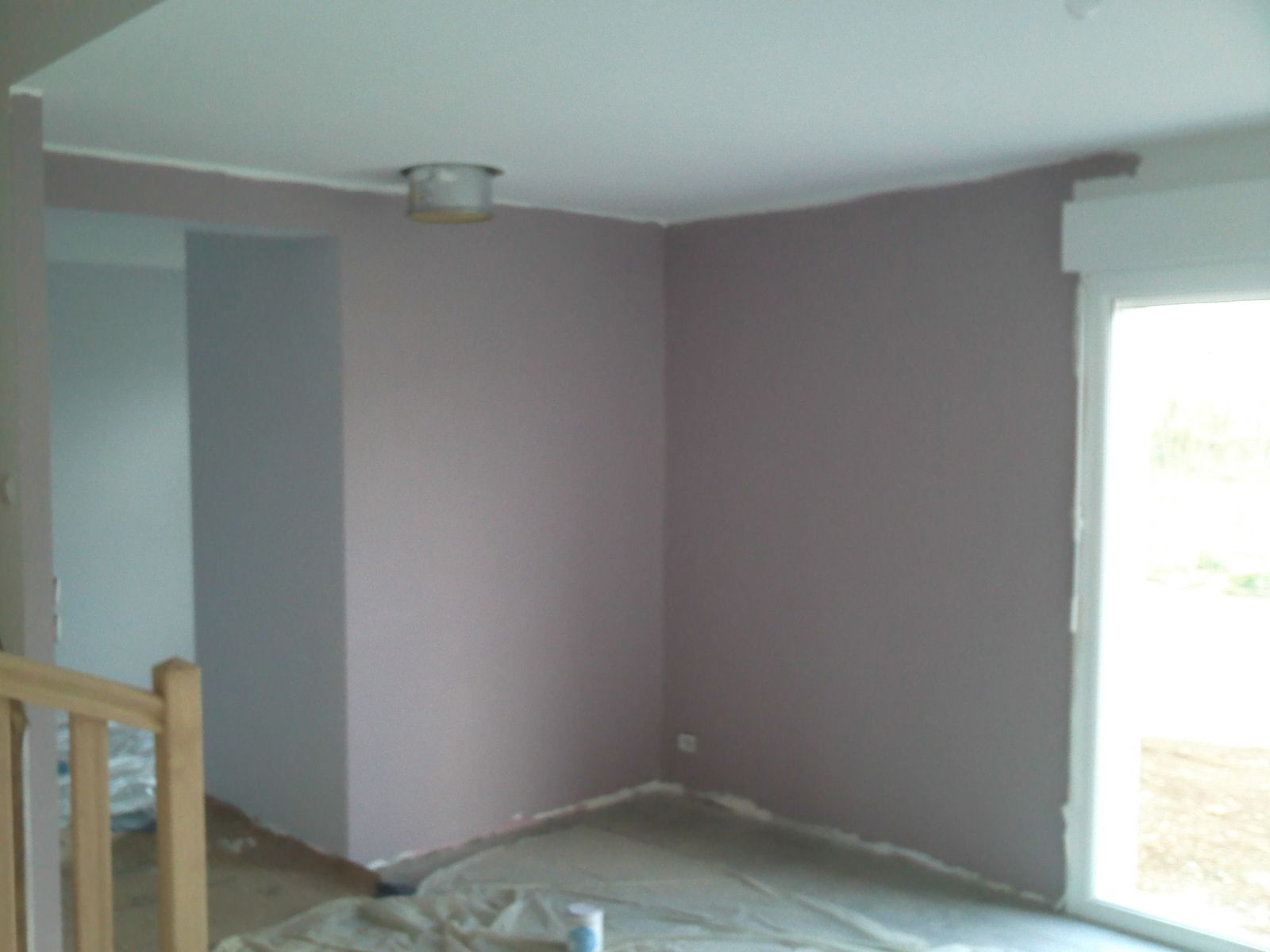 Peinture salon blanc et taupe: couleur peinture salon idees deco ...
