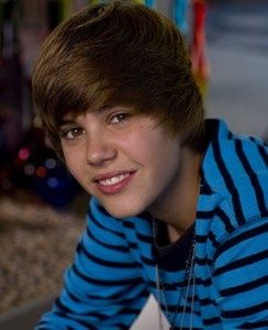 Justin_Bieber-244x300-copia-1.jpg