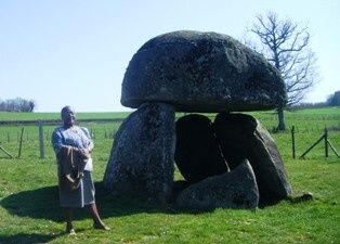 dolmencreuseweb.jpg
