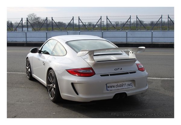 Porsche-GT3-blanche-01