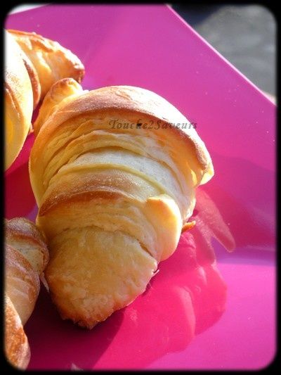 Copie-de-Croissants-et-pains-choco-feuilletes-015.jpg