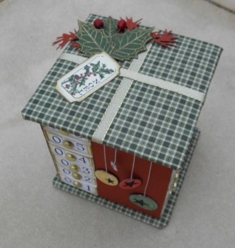 Tuto d'un calendrier de l'avent - cartes en scrapbooking.com Tuto d'un calendrier de l'avent - cartes en scrapbooking.com
